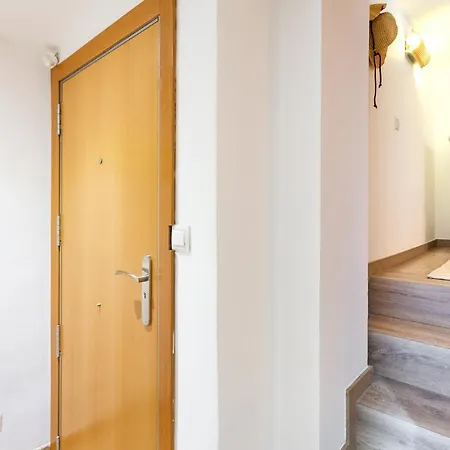 U-nique Travessera Ii Apartment Barcelona